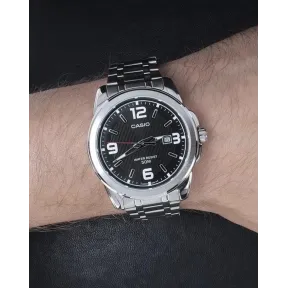 Reloj Casio 45mm: clásico, contundente y esfera negra