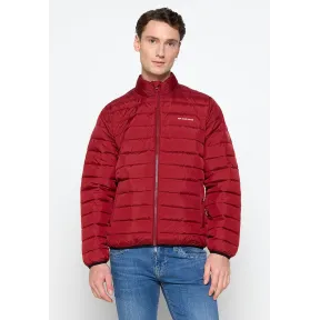 Pepe Jeans roja: chaqueta ideal para entretiempo