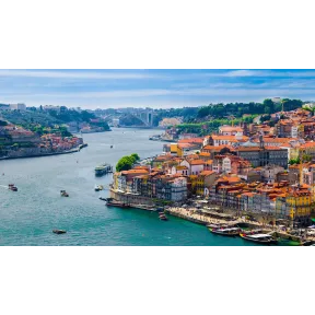 Escapada a Oporto: Hotel 5★ con desayuno y crucero desde 299€