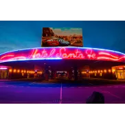 Hotel Disney Cars en Disneyland Paris + Entradas desde 365€