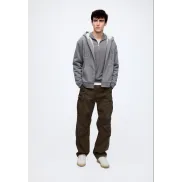 Sudadera gris GAP con forro de borrego