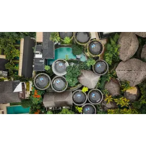 Bali: 5 noches para 2 con media pensión y masaje desde 489€