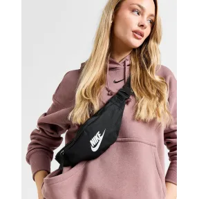 Riñonera Nike Small con recogida gratis en tienda