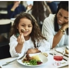 Niños comen gratis en IKEA del 1 al 31 de julio