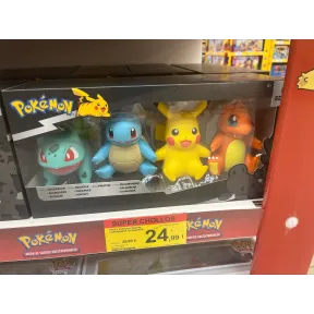 Pack de 4 figuras Pokémon Carrefour