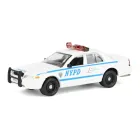 Ford Crown Victoria Police Interceptor NYPD blanco