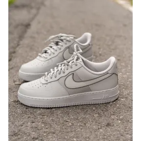 Nike Air Force 1 '07 LV8: Tallas 38 a 49