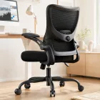 Silla ergonómica de malla con reposabrazos 3D