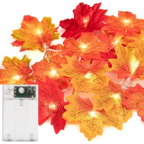 Guirnalda de luces con hojas de arce