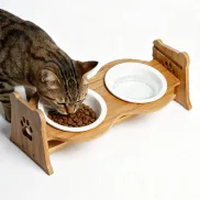 Comedero elevado ajustable e inclinado para perros