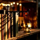 Farol de bruja decorativo para estantería