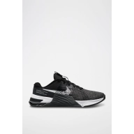 Metcon 8 de Nike en color negro