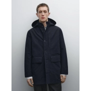 Parka de Massimo Dutti elegante y versátil
