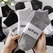 Calcetines: 10 Pares Esenciales para Tu Armario