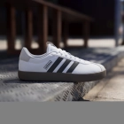 VL Court 3.0 de Adidas: estilo y comodidad en calzado