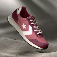 Zapatillas Unisex Converse Omega Trainer (Varias tallas)