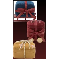 Joyero y adorno navideño en tres modelos distintos