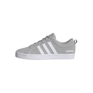 Zapatillas de Adidas: estilo y comodidad en tus pies.