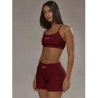 Ropa deportiva para mujer: conjunto ideal