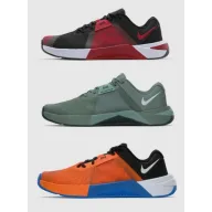 Nike METCON 10 - Zapatillas de entrenamiento en rojo y verde