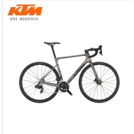 KTM Revelator Alto AXS Elite: Bicicleta de carretera