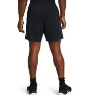 Pantalón corto de Under Armour para deportes activos.