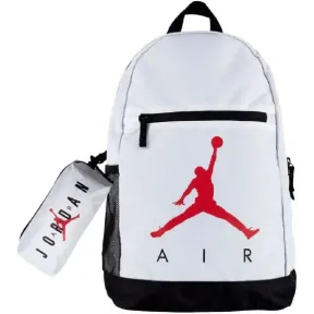 Estuche y mochila Nike Jordan para todos tus artículos.