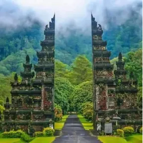 Vuelos de IDA y VUELTA a INDONESIA desde Málaga por 369€