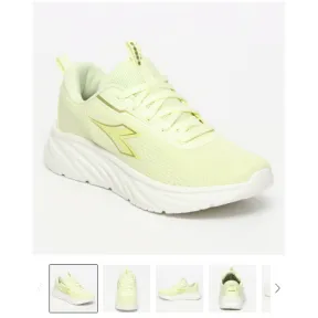 Diadora Piper Sneakers - amarillo y blanco
