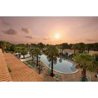 Escapada a Menorca: Hotel 4* y Ferry con coche desde 186€