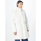 Abrigo de plumas Levi's para un estilo acogedor