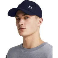 Gorra de béisbol transpirable Under Armour en azul medianoche