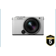 LUMIX S9 en blanco-plateado con objetivo S-R1840 plata