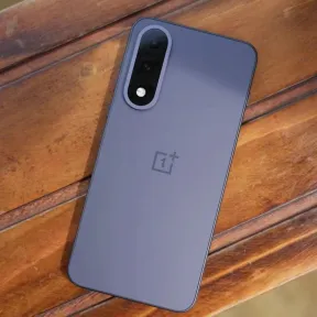 OnePlus Nord 5G 256GB: Pantalla AMOLED 6,83" y Carga Rápida
