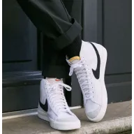 Zapatillas altas NIKE BLAZER '77 unisex blancas hasta 36,5