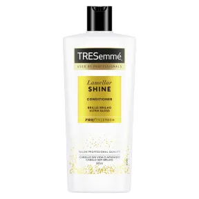 Acondicionador Lamellar Shine TRESemmé para cabello apagado