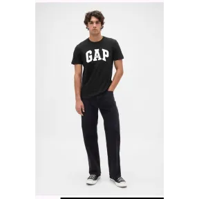 Camiseta negra corta de GAP (más detalles en descripción)