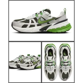 Zapatillas V2K Run NIKE, Tallas 36,5 a 40,5 disponibles