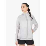 Chaqueta ligera de montaña y trekking Quechua MH900 para mujer.
