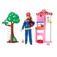 Barbie Muñeca bombera con estación, mascotas y accesorios
