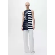 Rayas combinadas en vestido de punto