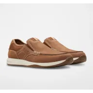 Náuticos de nobuk marrón Clarks