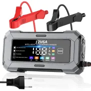 Cargador de 12V y 6A con pantalla LCD integrada.