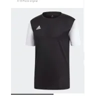 Camiseta de ADIDAS para un estilo moderno.
