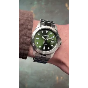 Reloj deportivo Lorus de estilo moderno