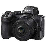 Nikon Z5 + Objetivo NIKKOR Z 40mm f2: Cámara Full Frame