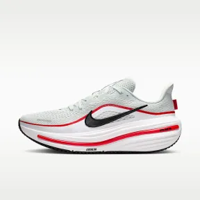 Zapatillas de running Nike Winflo 12 para hombre en asfalto.