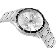 Reloj clásico y deportivo Casio.