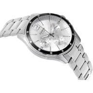 Reloj clásico y deportivo Casio.