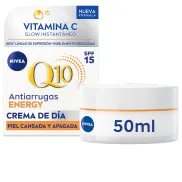 NIVEA Q10 Crema de Día Iluminadora con SPF15 y Vitamina C